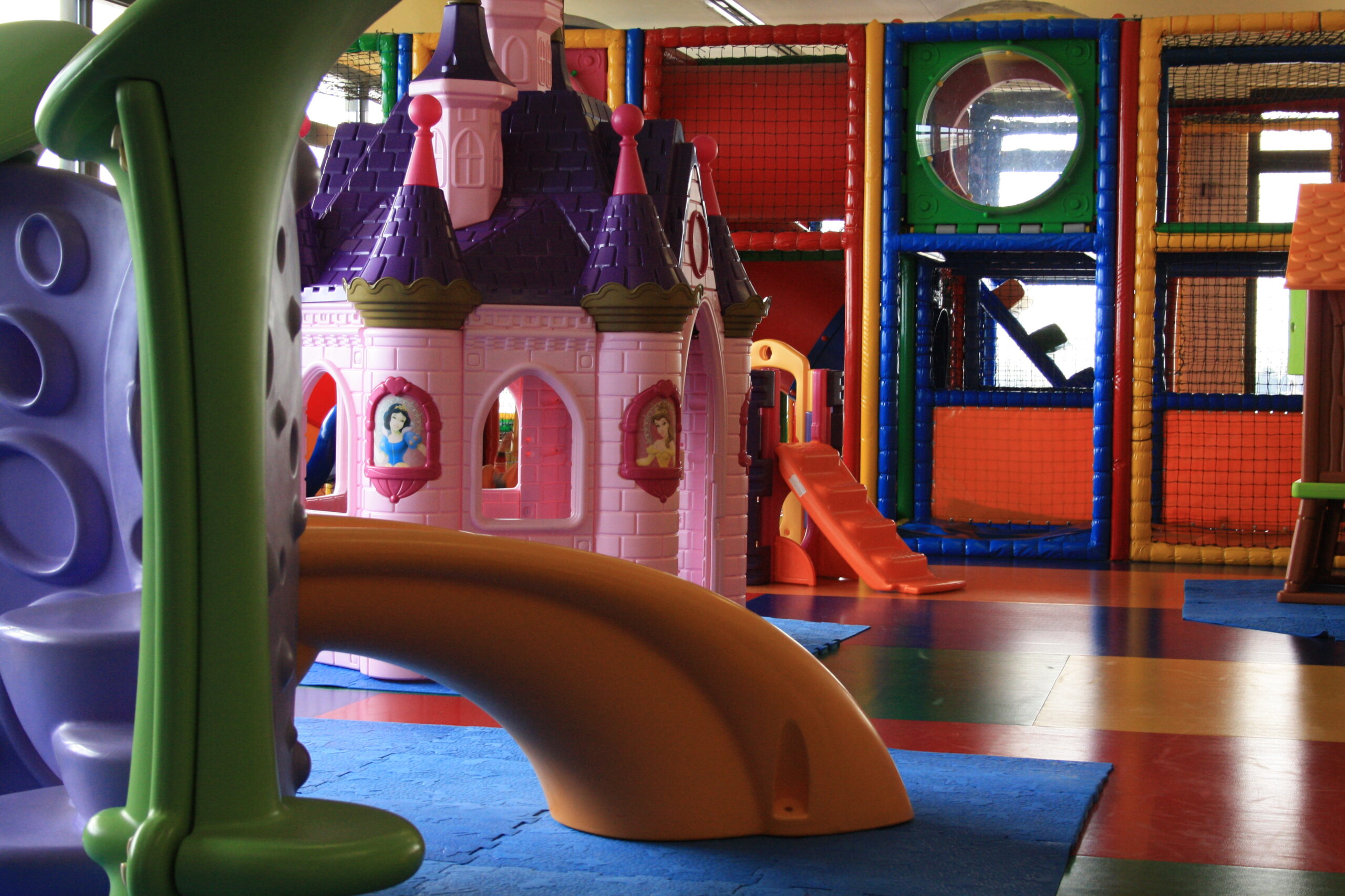 Thumbnail for Sportsfans Diner to close its doors