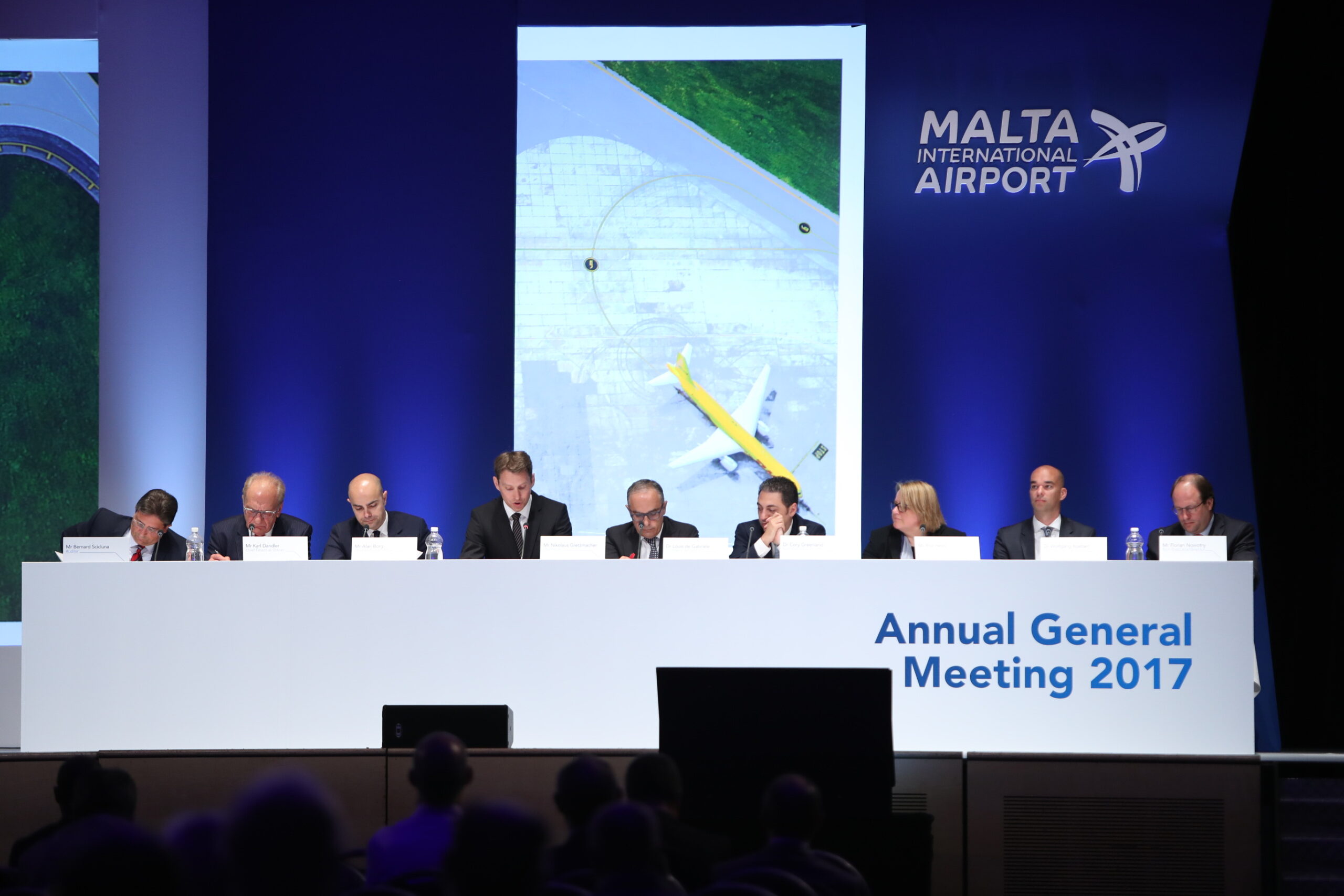Thumbnail for Airport's 2016 results pave way for investment programme
